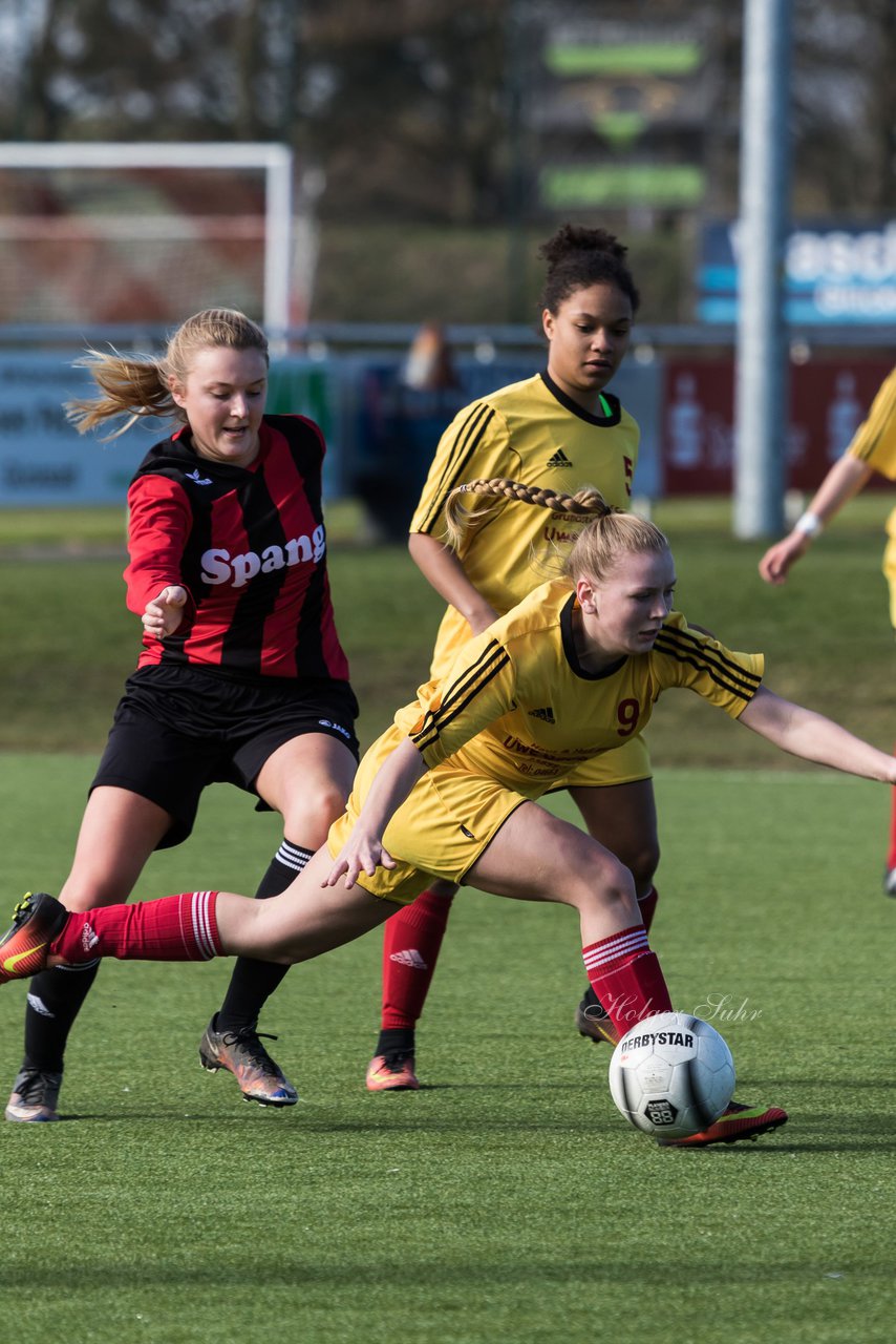 Bild 70 - B-Juniorinnen SG Weststeinburg/Bei - SV Fisia 03 : Ergebnis: 1:2